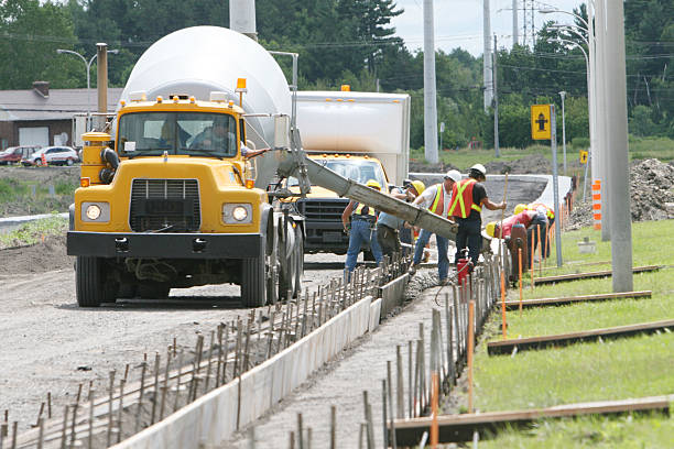 Best Custom Concrete Contractor  in Mcfarland, WI